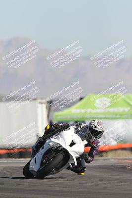 media/Oct-26-2025-Race Pace (Sun) [[c1447ca738]]/Verified/5-Turn 16 (1050am)/